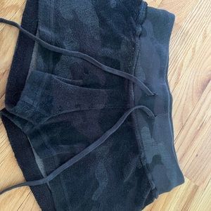 Adult XS short length black camo Hardtails